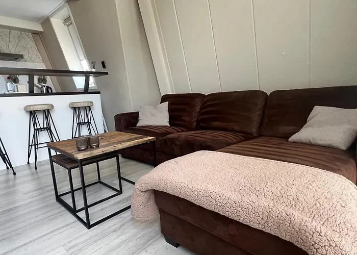 New Modern Apartment